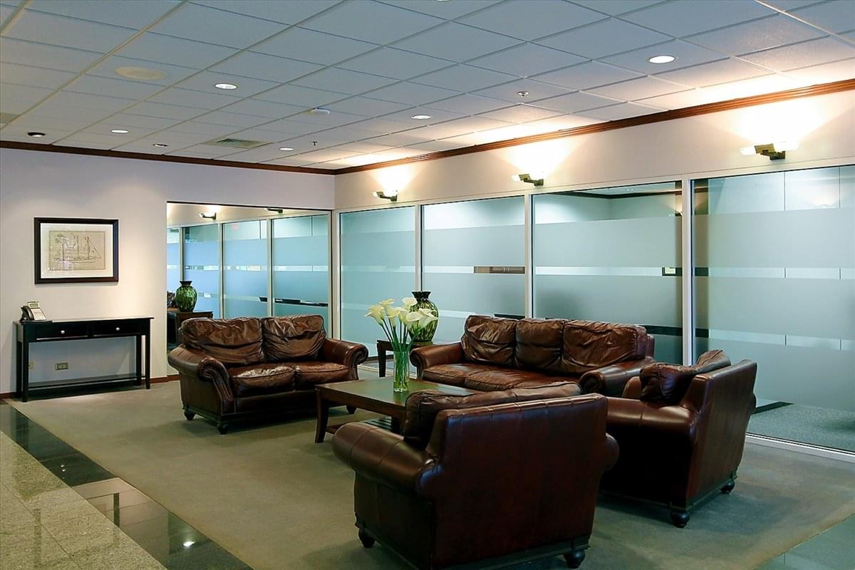 Photo of Office Space on 1320 Tower Rd Schaumburg
