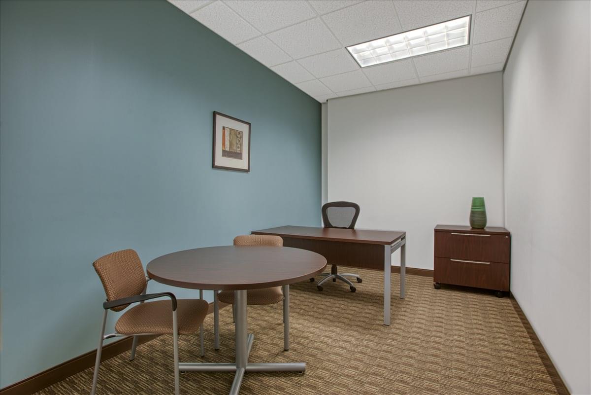 Photo of Office Space on PNC Center, 201 E 5th St, 19th Fl, Downtown Cincinnati