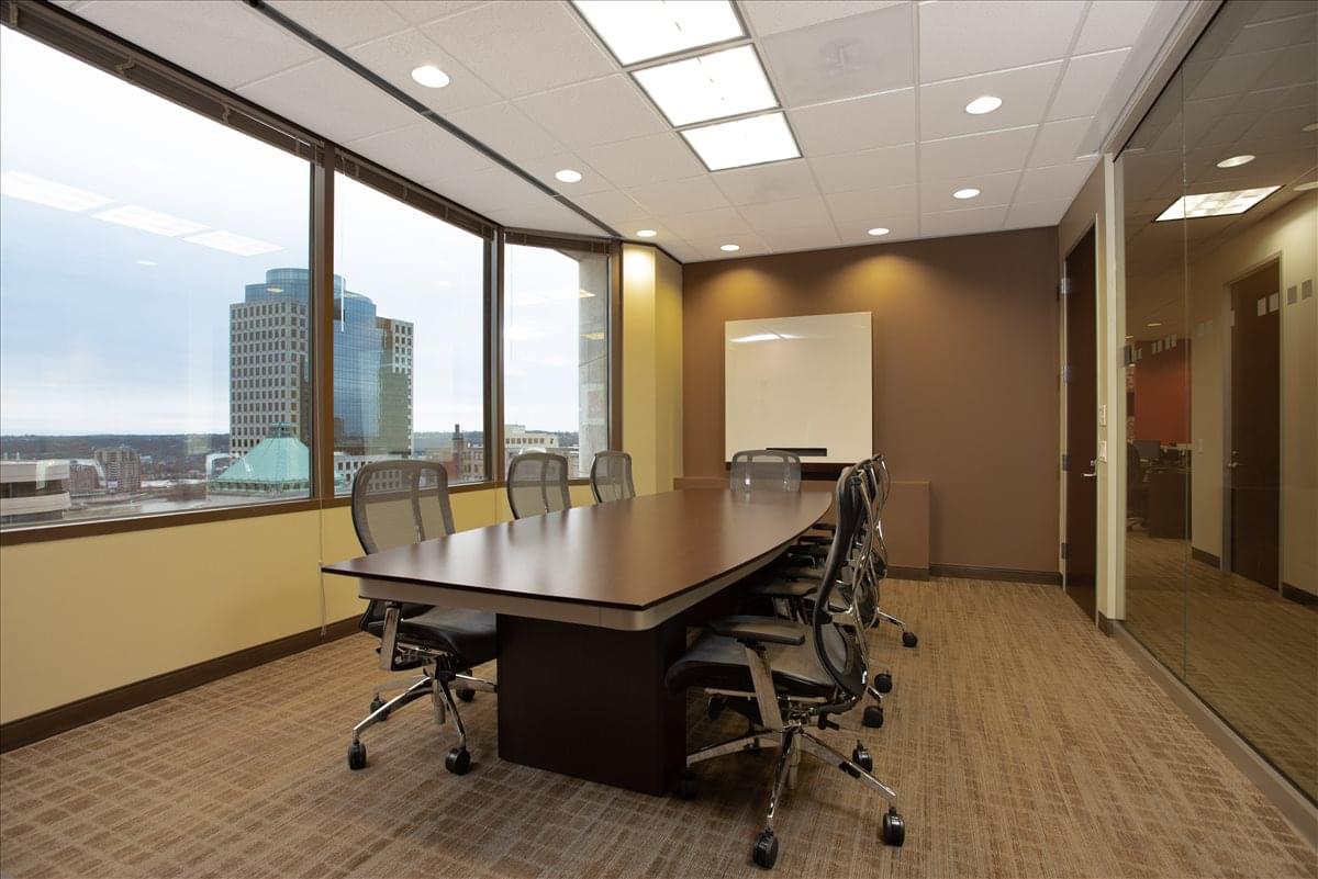 PNC Center, 201 E 5th St, 19th Fl, Downtown Office for Rent in Cincinnati