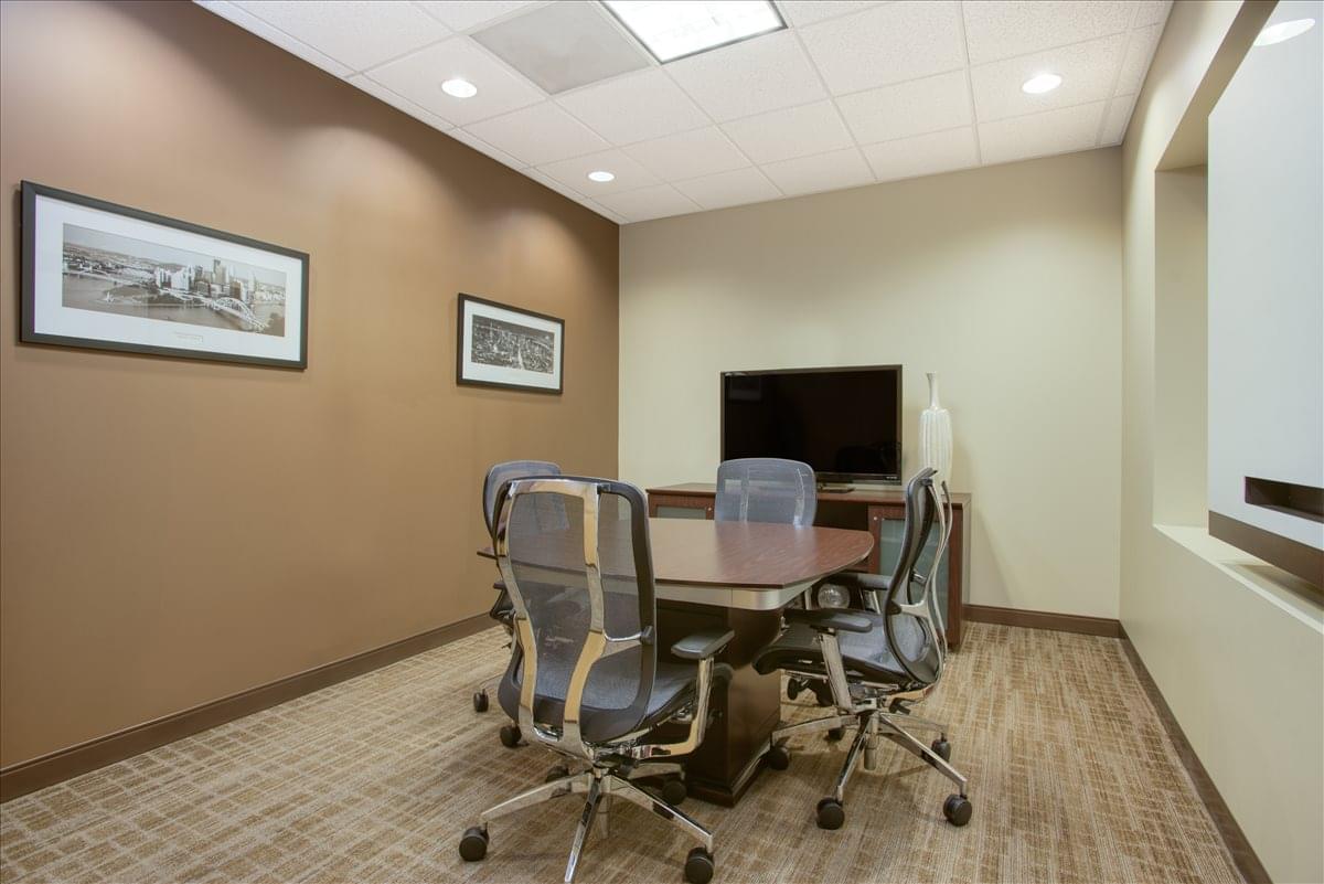 Picture of PNC Center, 201 E 5th St, 19th Fl, Downtown Office Space available in Cincinnati