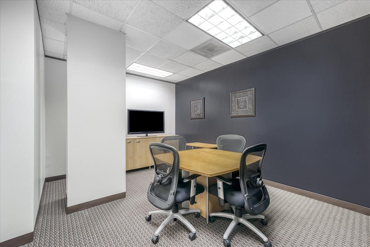 Office for Rent on 2500 Wilcrest Dr, Westchase Houston