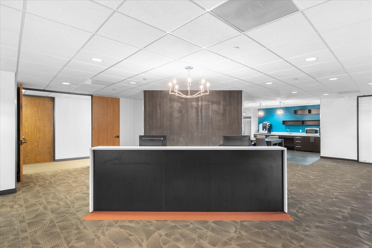 363 North Belt, 363 North Sam Houston Pkwy E, Greater Greenspoint Office Space - Houston
