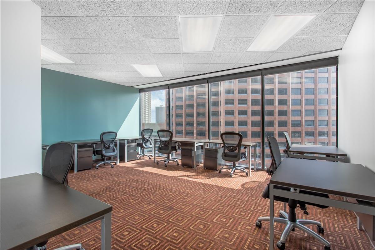 Photo of Office Space on Poydras Center, 650 Poydras St, Central Business District New Orleans