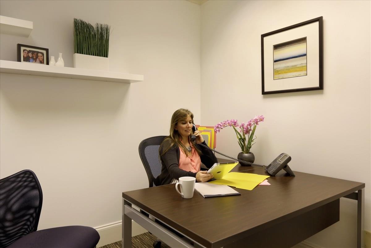 Picture of Tallan Financial Center, 200 E Martin Luther King Blvd Office Space available in Chattanooga