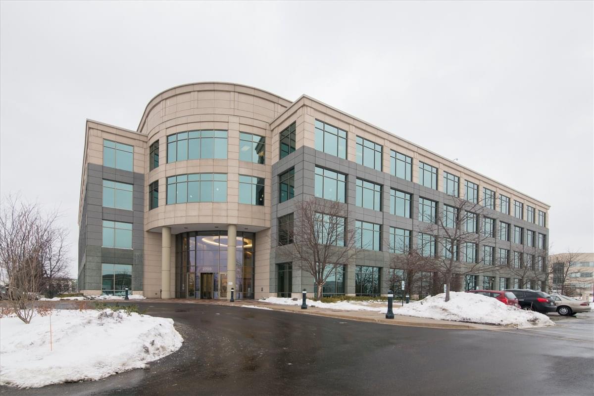 Prairie Glen Corporate Campus, 2700 Patriot Blvd Office Space - Glenview