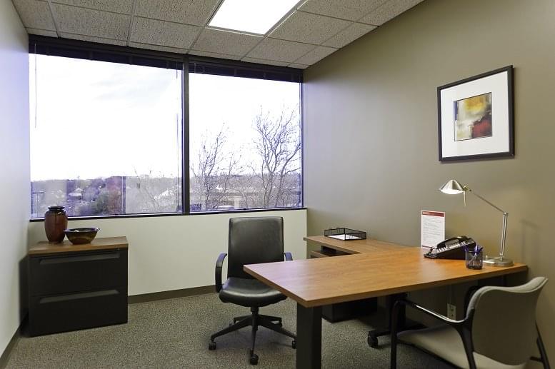 Hill Country Galleria, 12600 Hill Country Blvd Office for Rent in Bee Cave