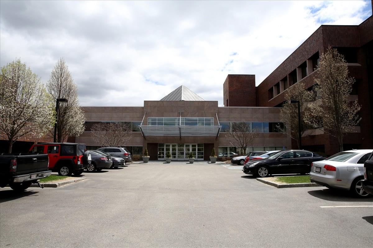 Dedham Place Business Center available for companies in Dedham