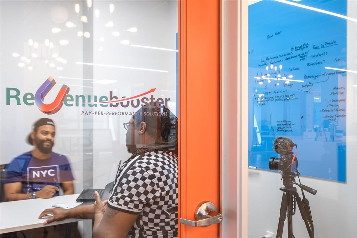 This is a photo of the office space available to rent on Groover-Stewart Building, 25 N Market St, Downtown