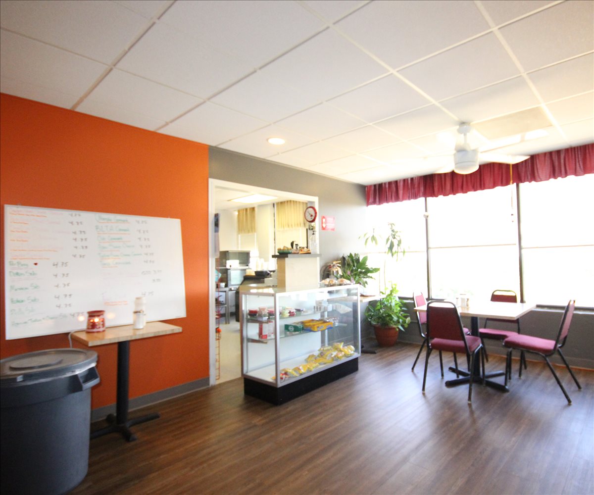 8035 E R L Thornton Fwy Office Space - Dallas