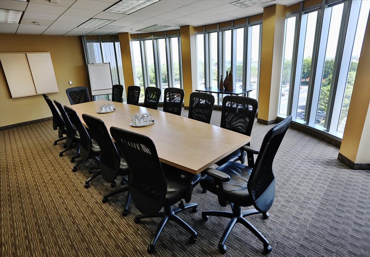 Office for Rent on Pacific Pointe Center, 879 W 190th St, Gardena Torrance