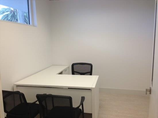 2719 Hollywood Blvd Office Space - Hollywood