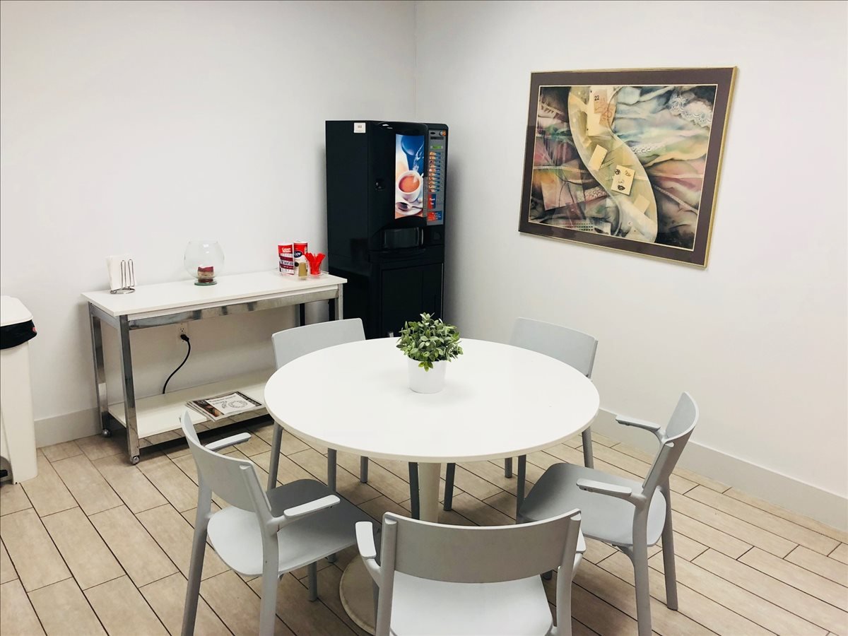 2719 Hollywood Blvd Office Space - Hollywood