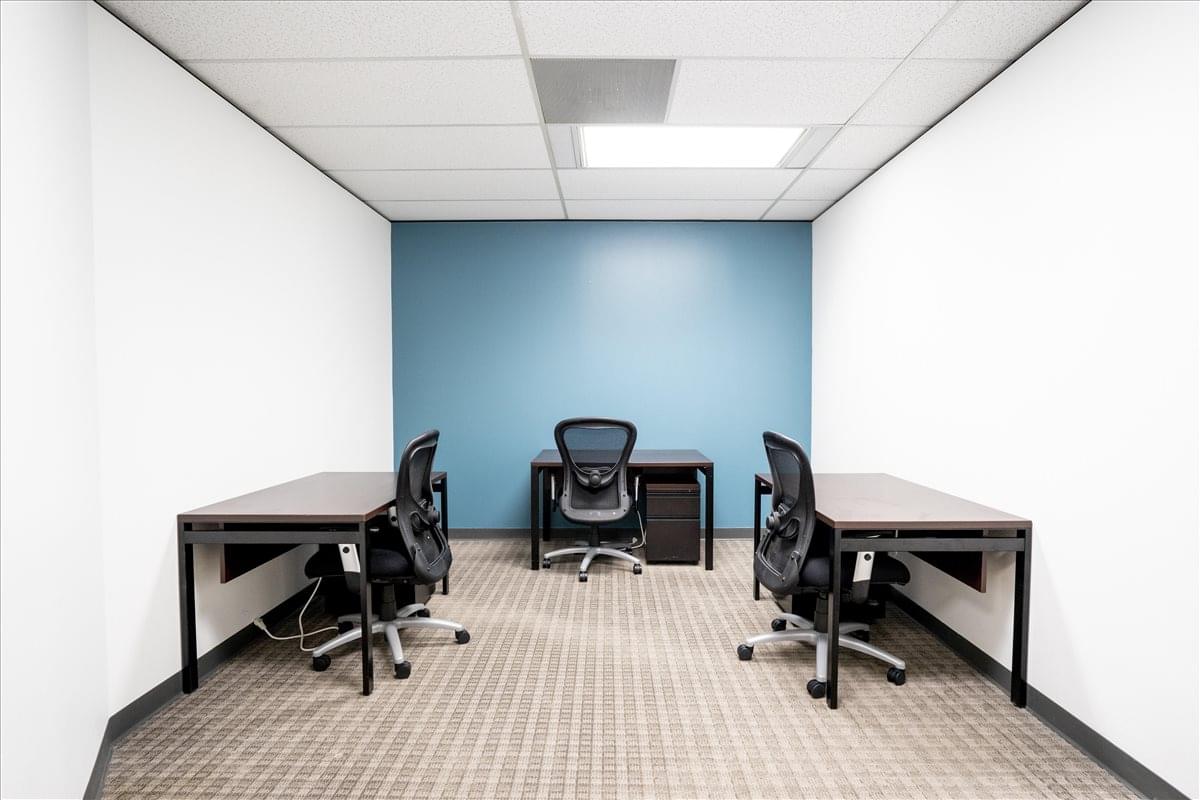 Picture of 5050 Quorum Drive Office Space available in Addison