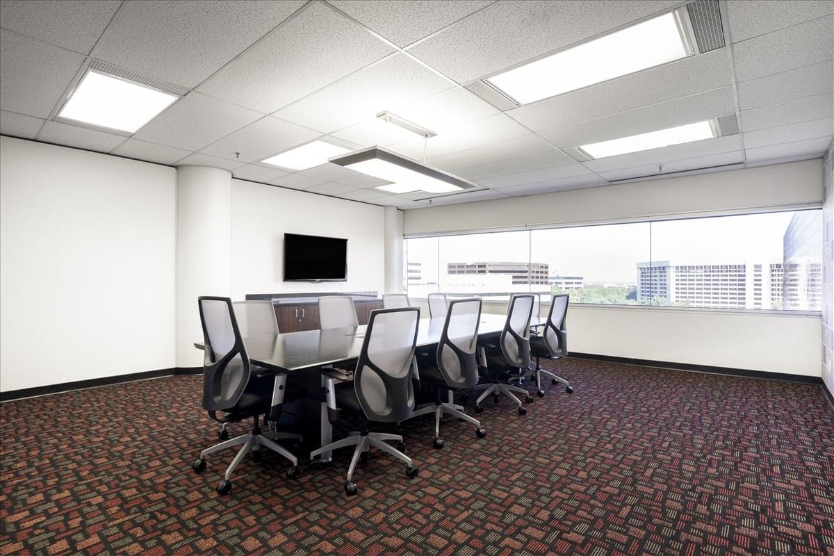 Office for Rent on 5050 Quorum Drive Addison