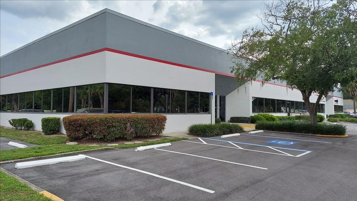 Photo of Office Space on Centennial Bank Building, 3902 Henderson Blvd Tampa