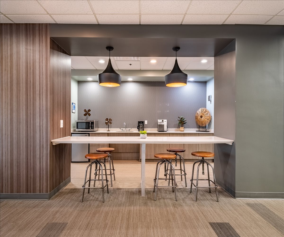 4099 McEwen Rd Office Space - Farmers Branch