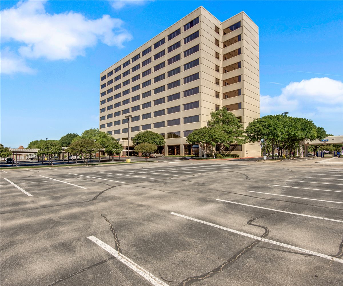 Photo of Office Space on 4100 Spring Valley Rd Farmers Branch