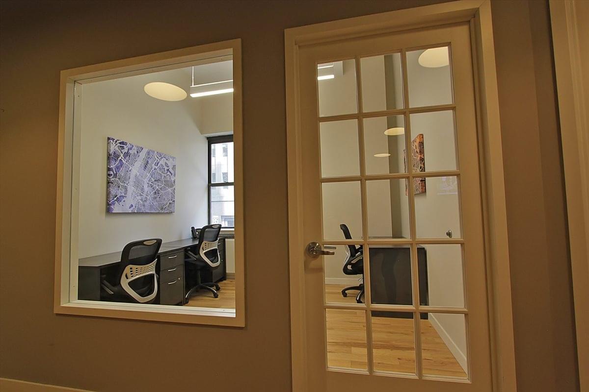 Office for Rent on 90 Broad Street Manhattan