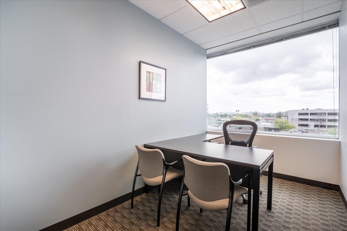 Photo of Office Space on Union Hills Office Plaza, 2550 W Union Hills Dr, Deer Valley Phoenix