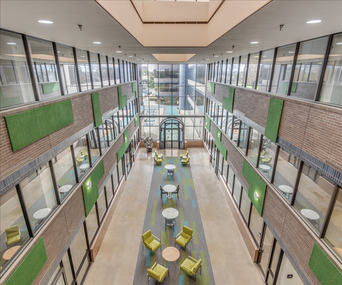 Northbrook Atrium Plaza, 2351 W Northwest Hwy Office Space - North Dallas