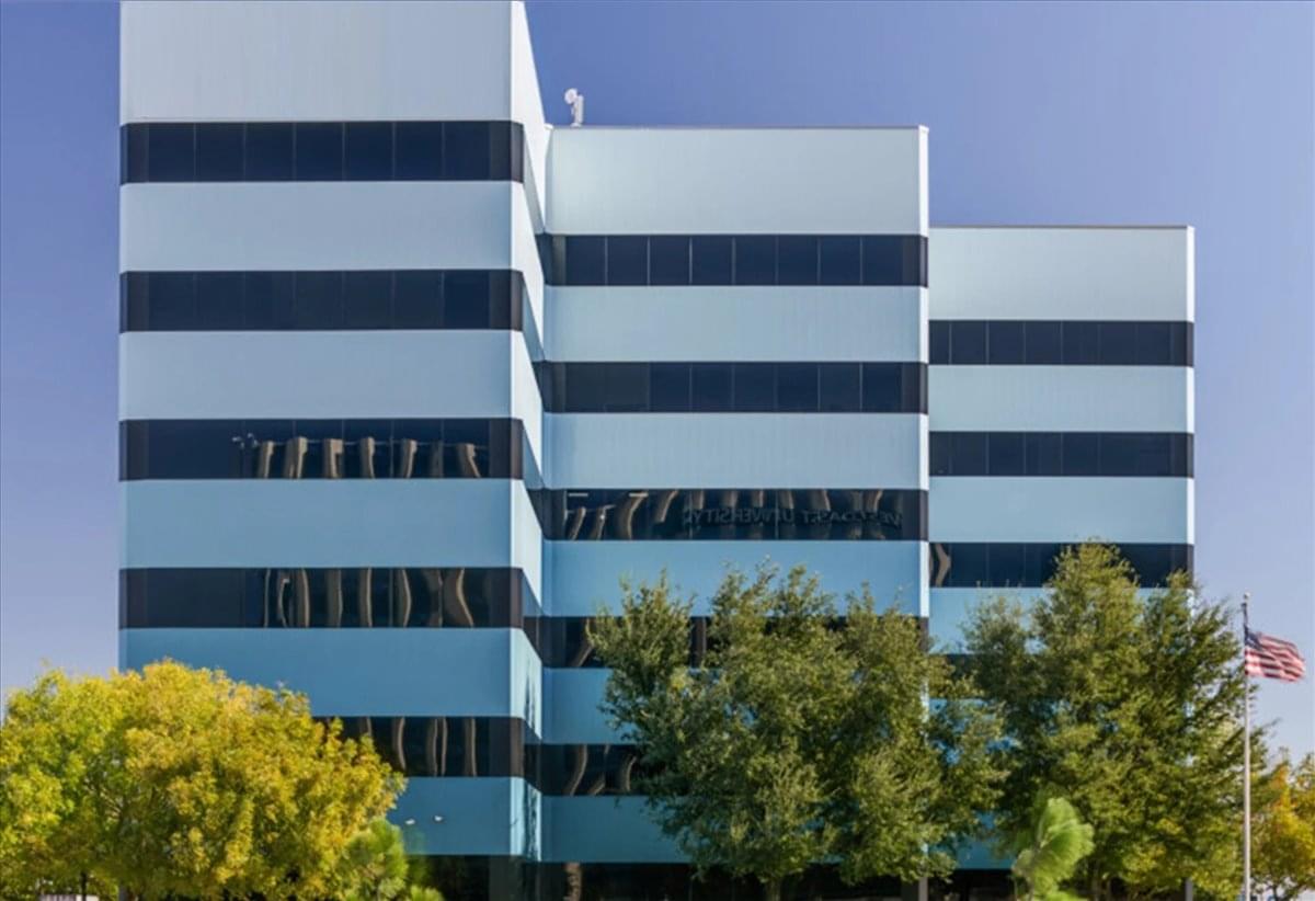Eighty-Five Hundred Stemmons, 8500 N Stemmons Fwy Office Space - Dallas
