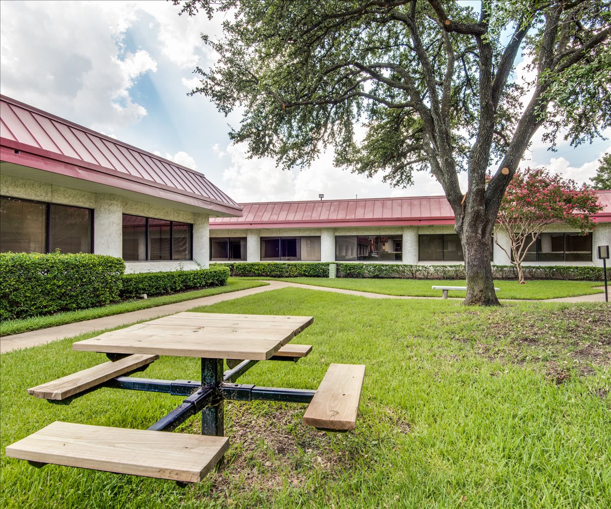 Forest Park Gardens, 9550 Forest Lane, Lake Highlands Office Space - Dallas