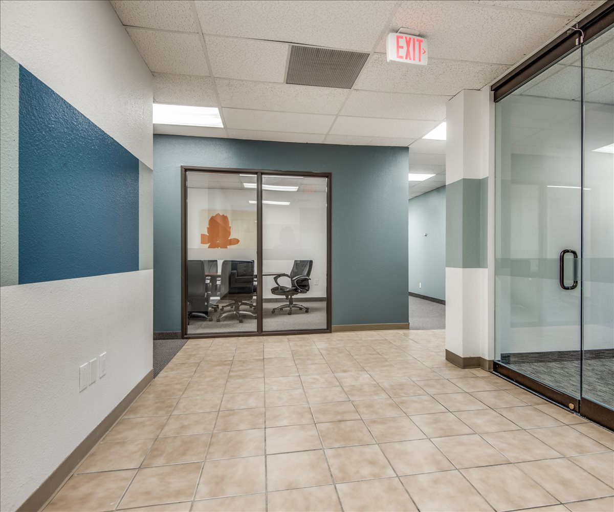 Picture of Forest Park Gardens, 9550 Forest Lane, Lake Highlands Office Space available in Dallas