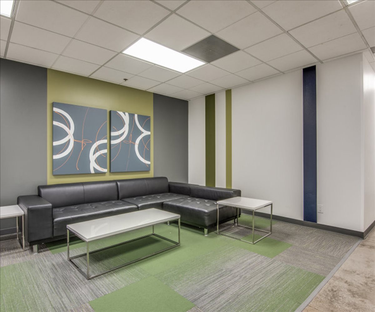 Lyndon Office Plaza, 10925-10945 Estate Lane, Lake Highlands Office for Rent in Dallas