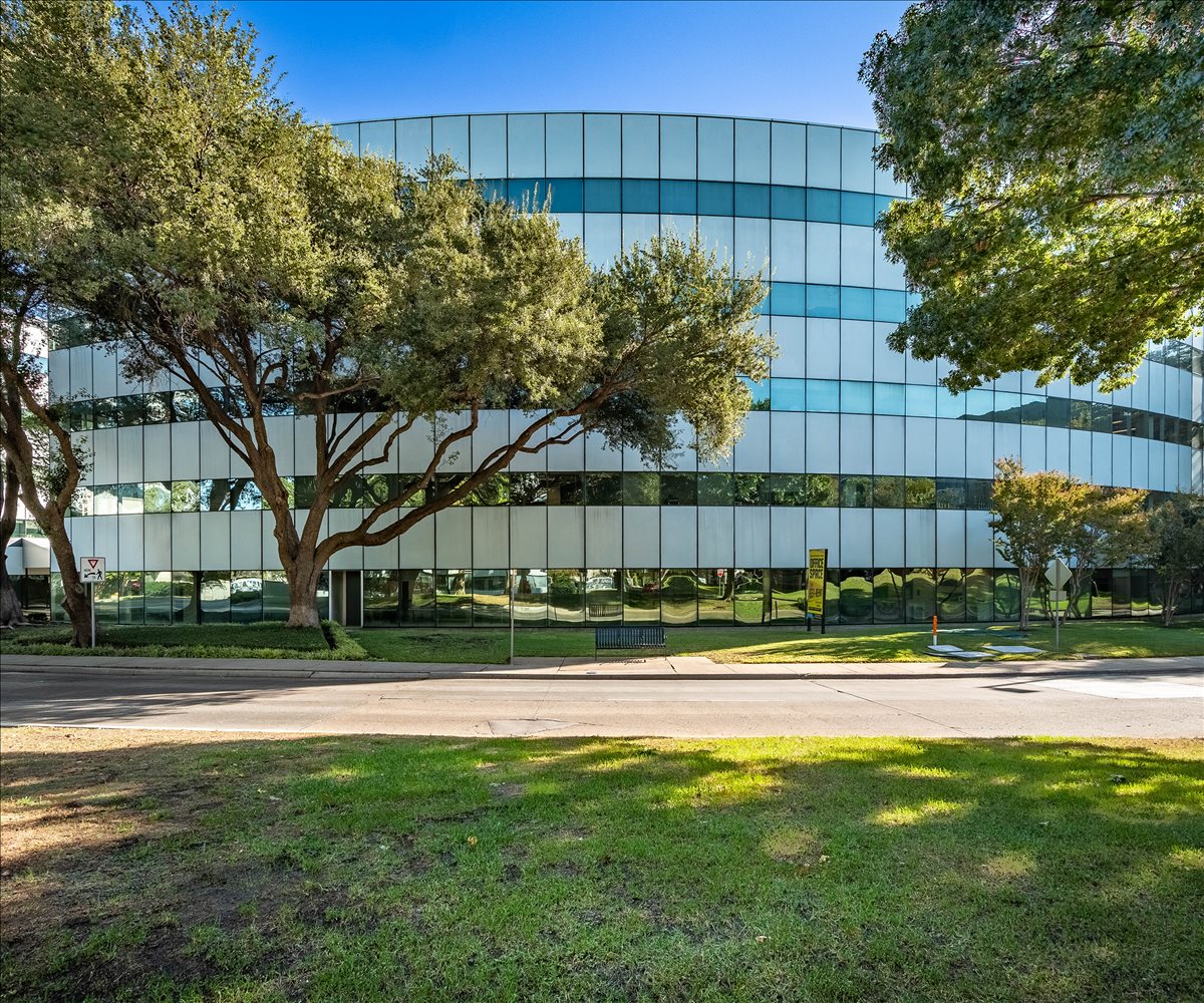 Quorum Business Park, 14800 Quorum Dr Office Space - Addison