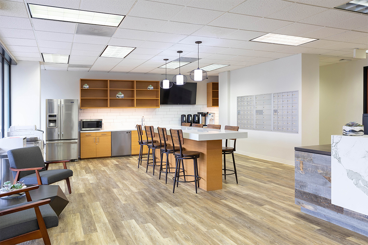 Picture of Palm Court, 15615 Alton Pkwy, Irvine Spectrum Office Space available in Irvine