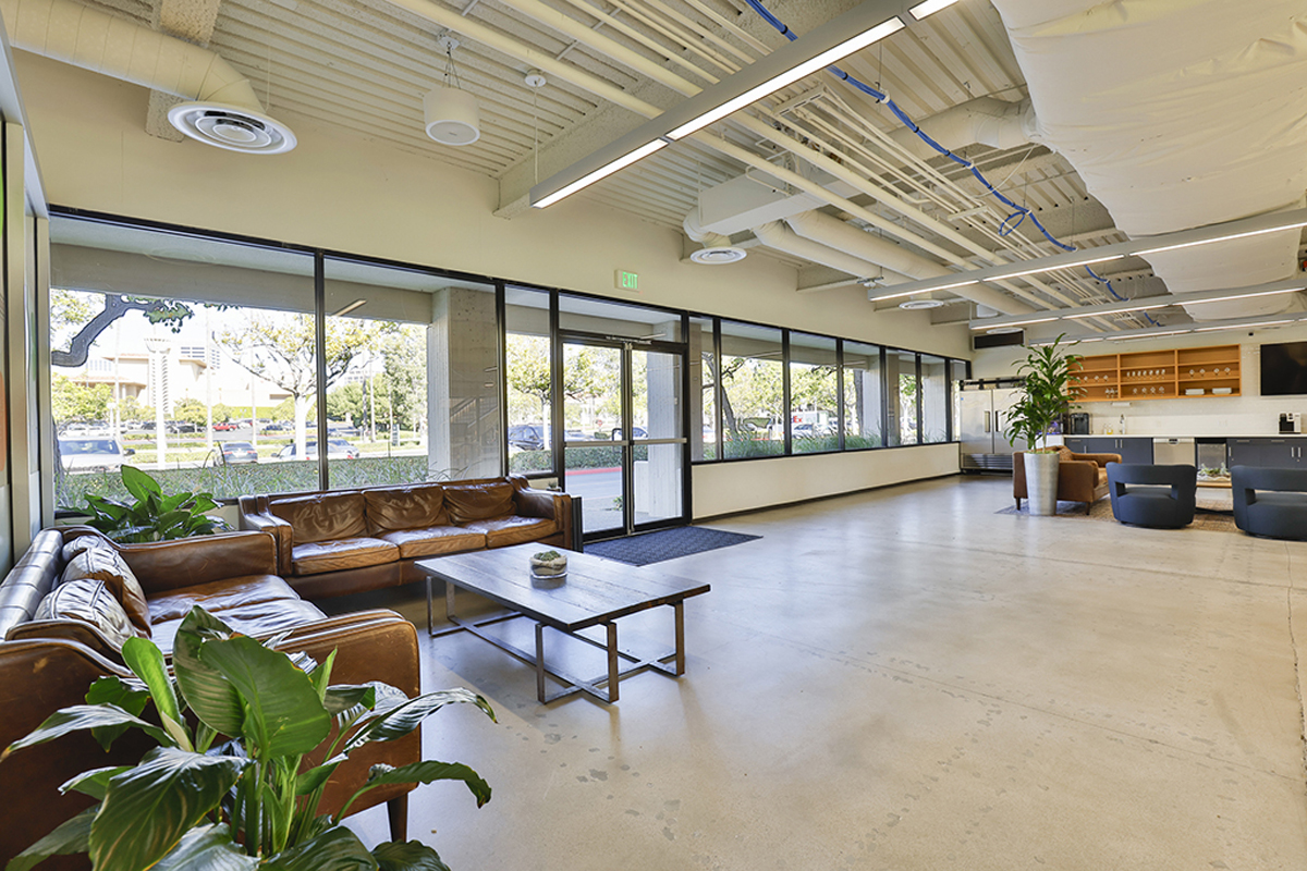 Gateway Plaza, 120 Newport Center Dr Office Space - Newport Beach