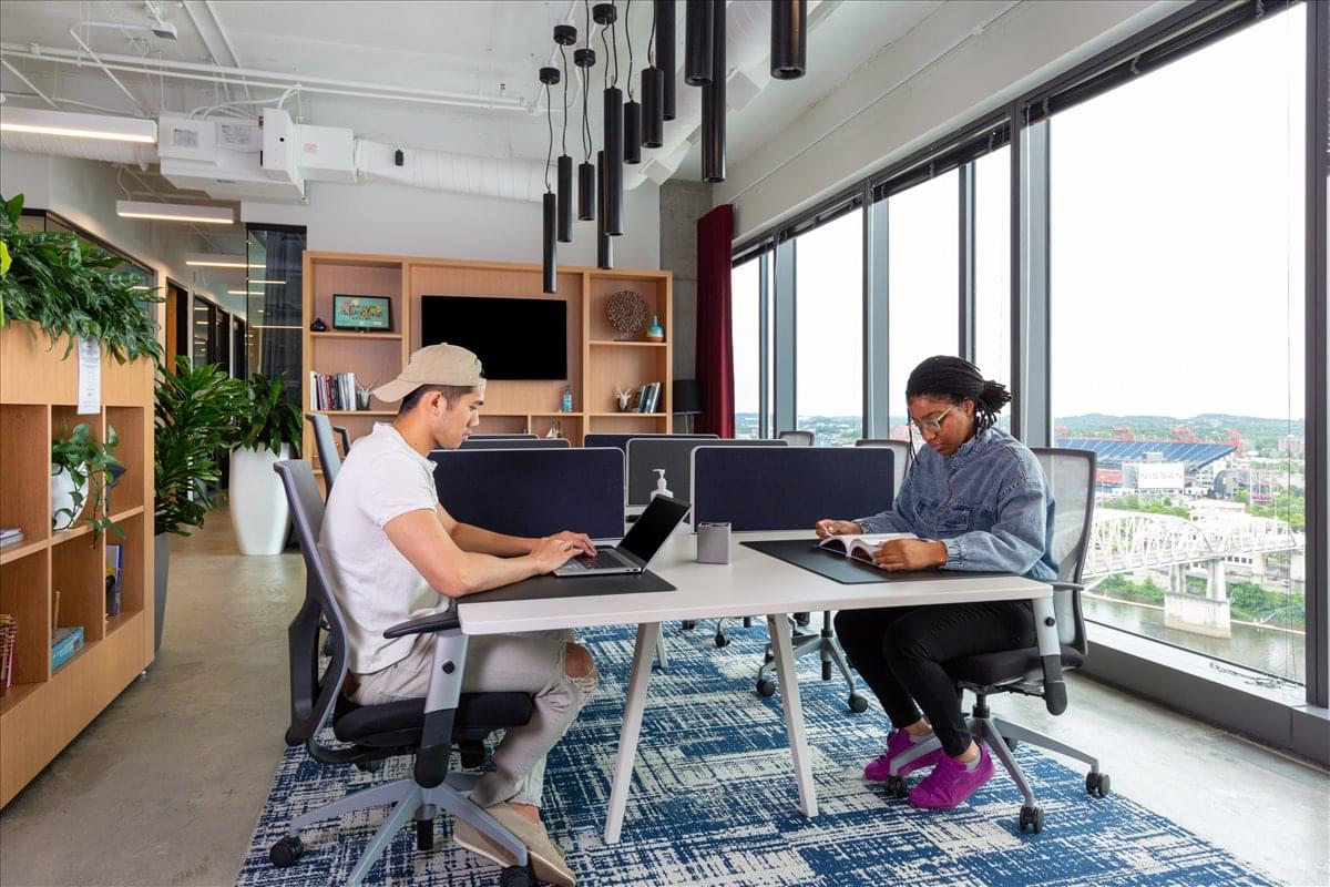 222 2nd Avenue South, 17th Fl, Riverfront Park, SoBro, Downtown Office Space - Nashville