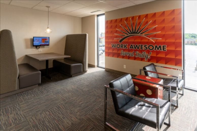 Picture of 2042 Wooddale Dr Office Space available in Woodbury