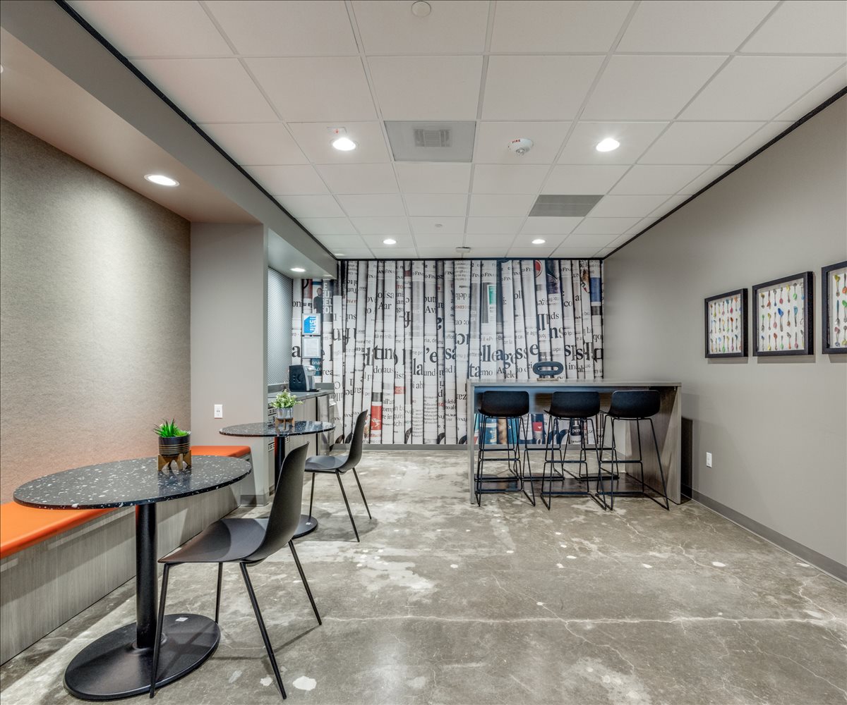 Wells Fargo Plaza Northwest, 13201 Northwest Fwy, Fairbanks / Northwest Crossing, West Side Office for Rent in Houston