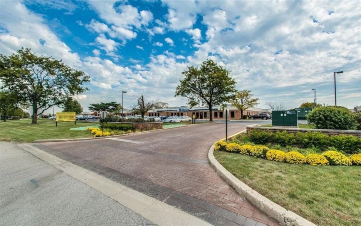 3205 N Wilke Rd Office Space - Palatine