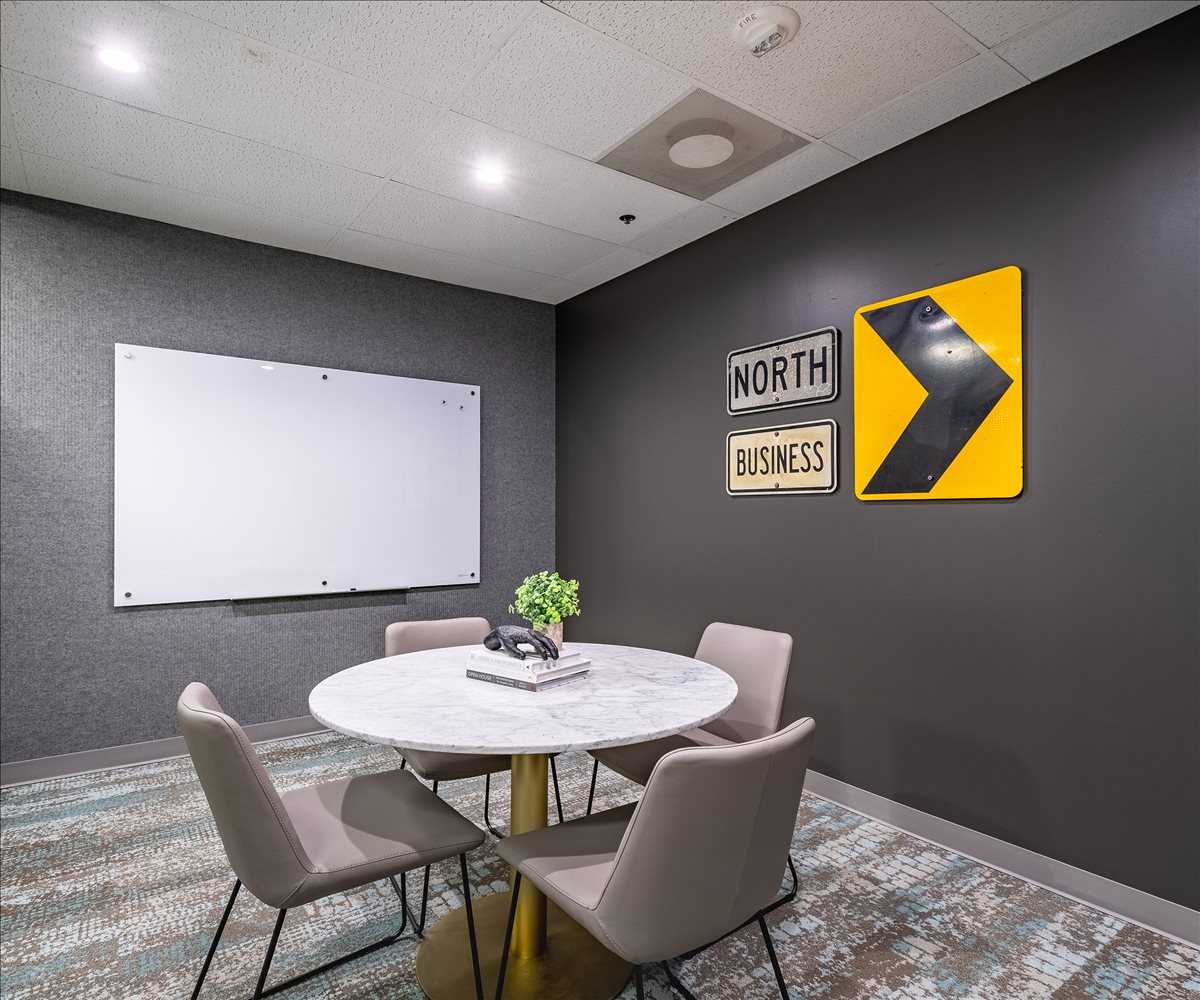 Picture of 4100 Alpha Rd Office Space available in Farmers Branch