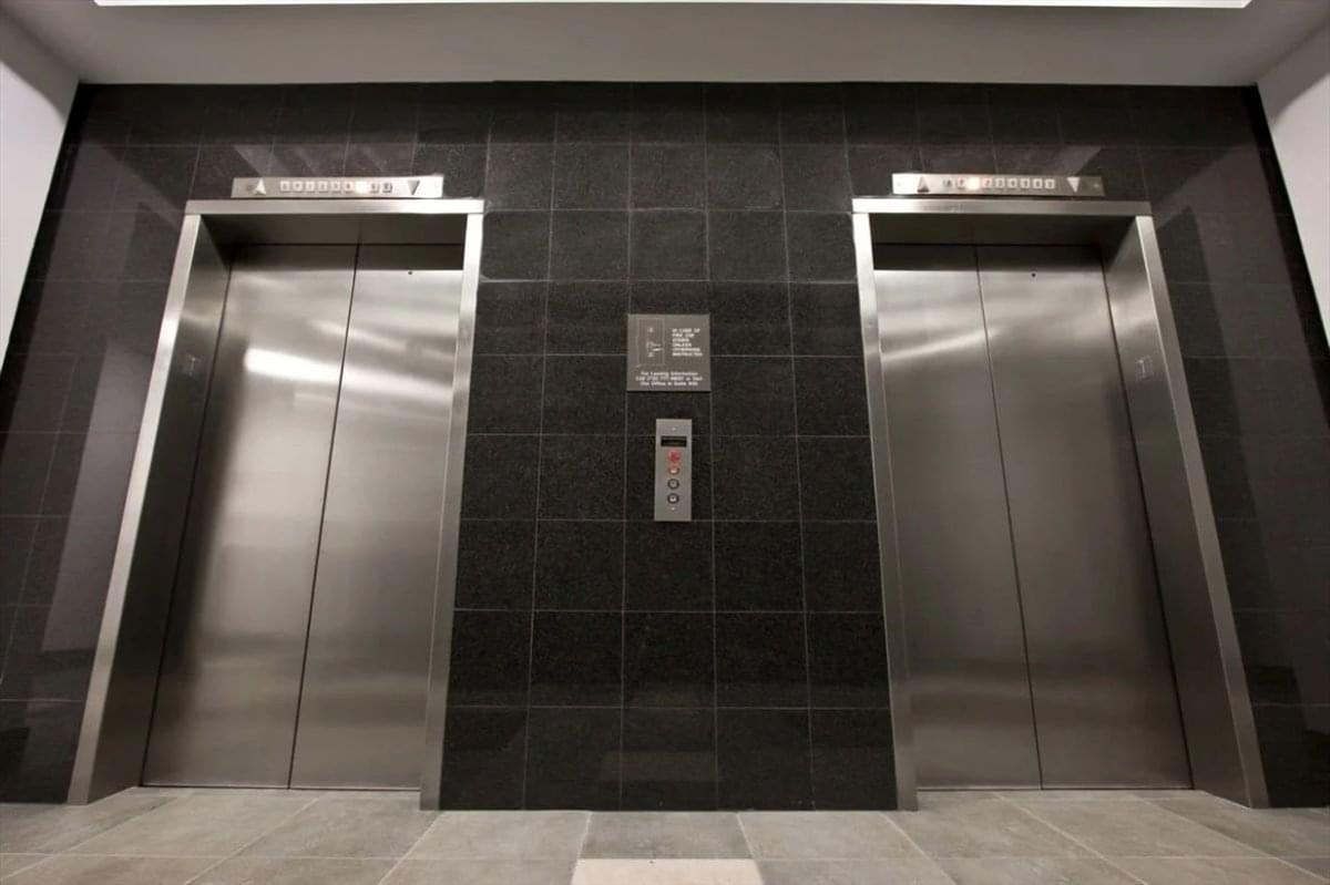 Office for Rent on 720 North Post Oak Road, Memorial Park Houston