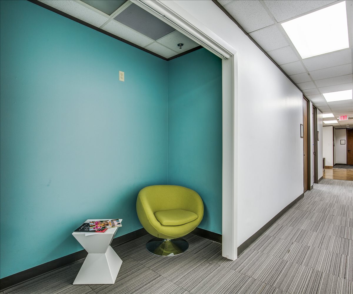 Photo of Office Space available to rent on 1110 NASA Parkway, Nassau Bay, Houston