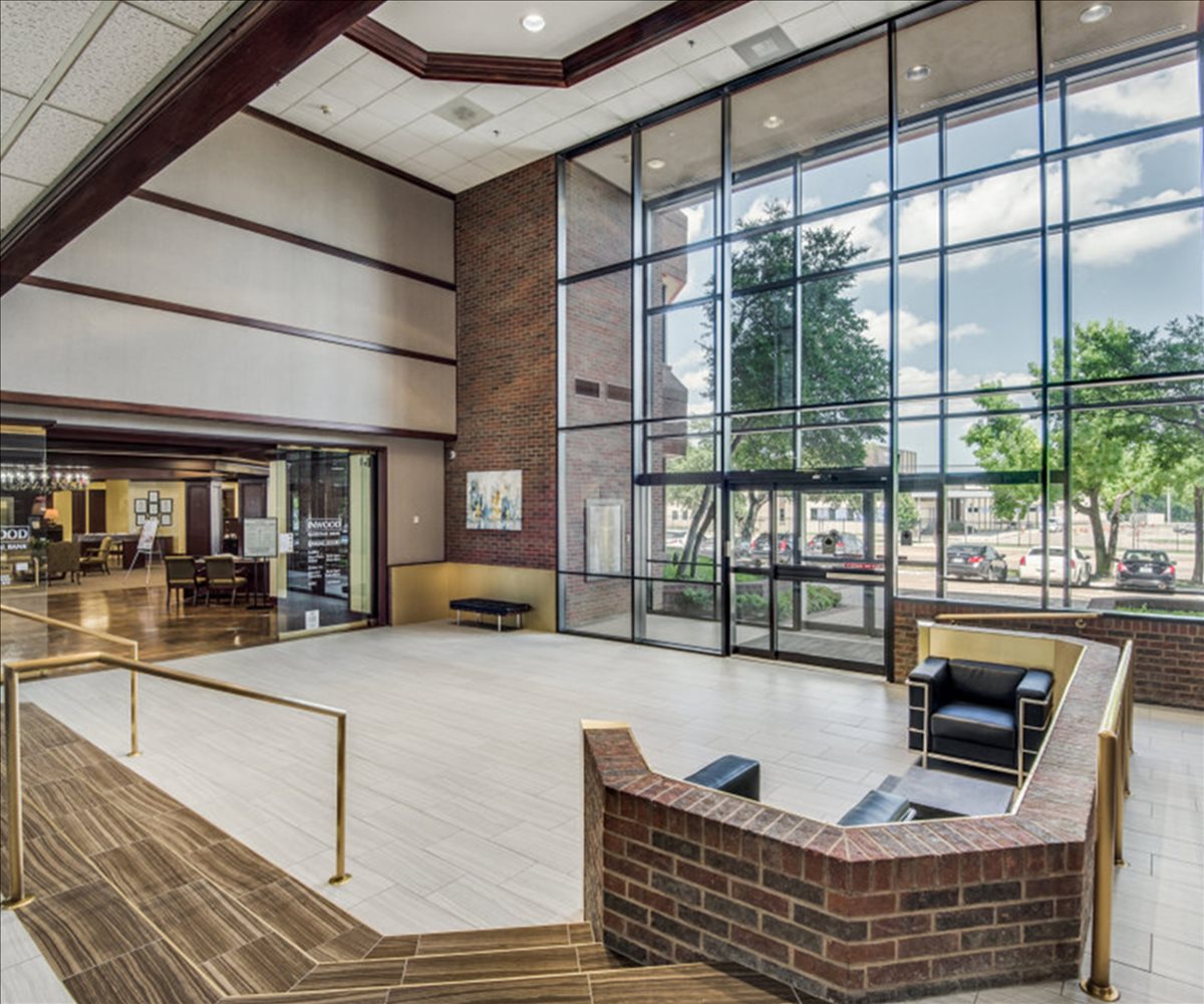 Inwood Bank Building, 1801 North Hampton Road, DeSoto Office Space - Dallas