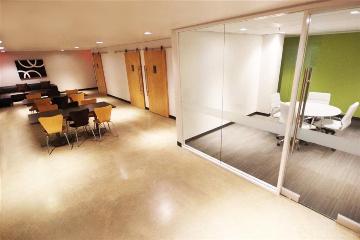 Picture of Aerospace Plaza, 2450 E NASA Pkwy, Nassau Bay Office Space available in Houston