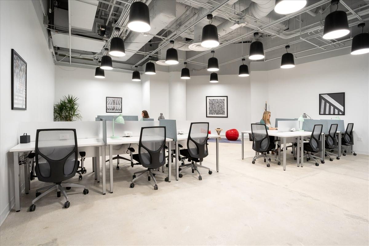 Photo of Office Space on 101 North Tryon / 101 Independence Center, The Square, Uptown Charlotte