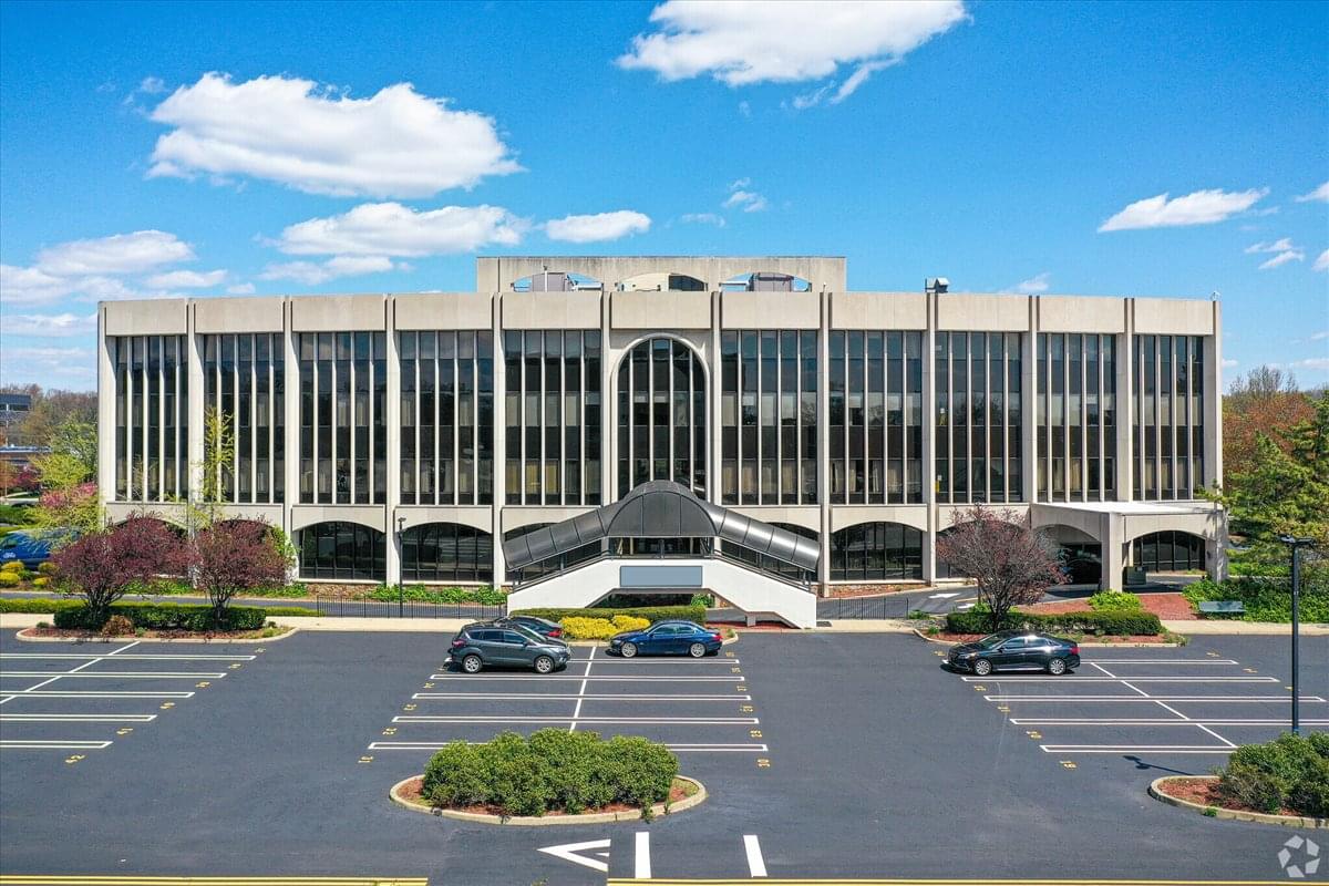 Photo of Office Space on 80 W Century Rd Paramus