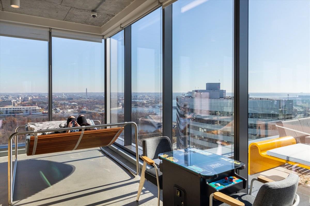 Photo of Office Space on CEB Tower @ Central Place, 1201 Wilson BLVD, Rosslyn Arlington