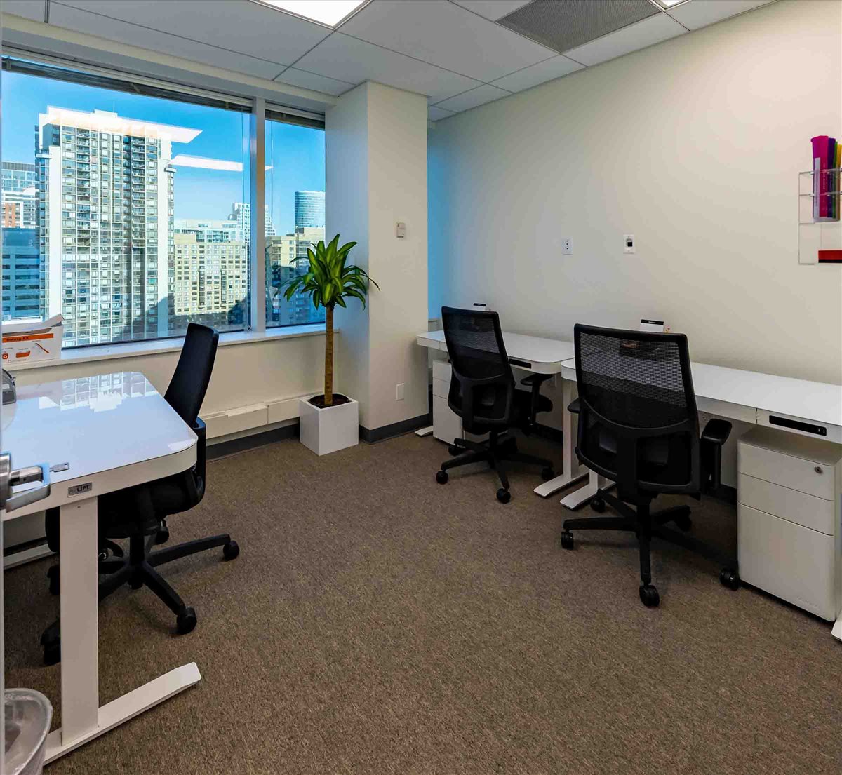 Picture of 111 Town Square Pl, Newport Office Space available in Jersey City