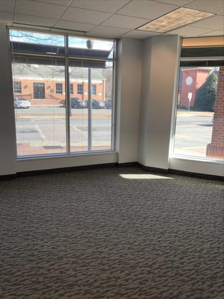 Picture of 12 S Summit Ave Office Space available in Gaithersburg