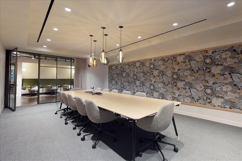 311 W Monroe available for companies in Chicago