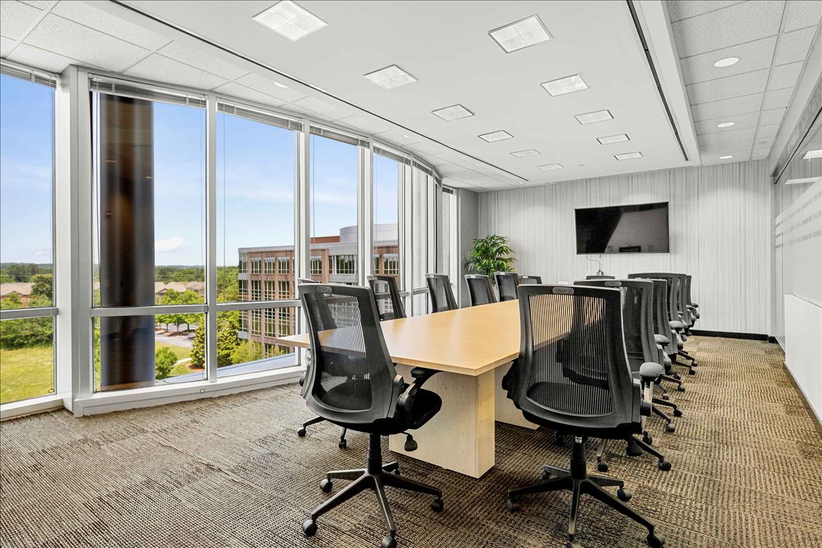 Office for Rent on Deerfield Corporate Centre, 13010 Morris Rd Alpharetta