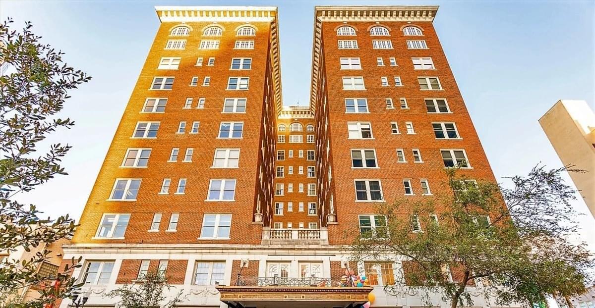37 N Orange Ave, Central Business District Office Space - Orlando