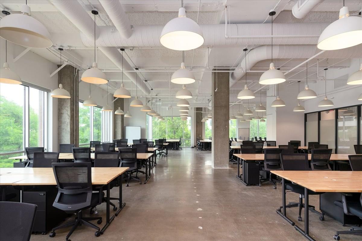 6900 Dallas Parkway Office Space - Plano
