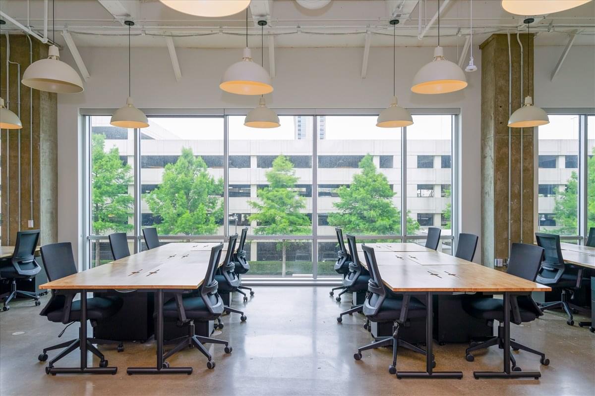 6900 Dallas Parkway Office Space - Plano